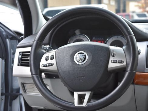 Used 2009 Jaguar XF Luxury image 30