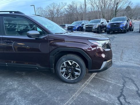 New 2026 Subaru Forester Premium image 5