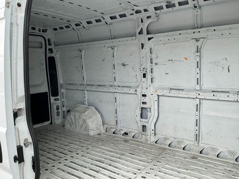 Used 2023 RAM ProMaster 2500 FWD image 17