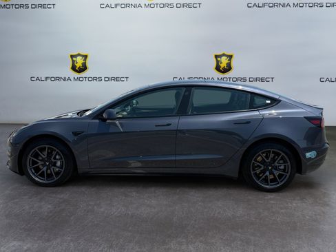 Used 2023 Tesla Model 3 Standard Range RWD image 2