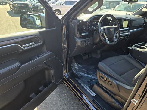 Used 2022 Chevrolet Silverado 1500 LT image 53