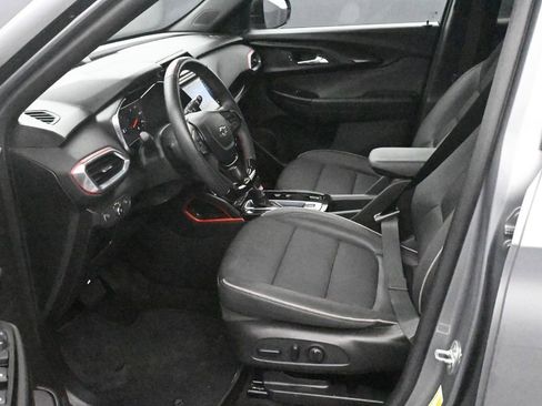 Certified 2023 Chevrolet TrailBlazer RS w/ Convenience Package AWD/4WD image 10