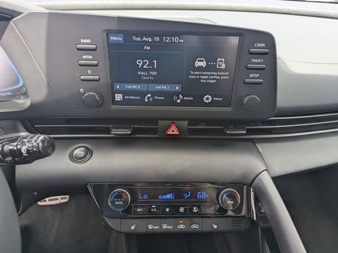 Used 2026 Hyundai Elantra SEL Sport Premium FWD image 15