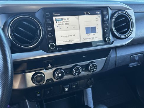 Used 2020 Toyota Tacoma SR5 w/ Technology Package image 28