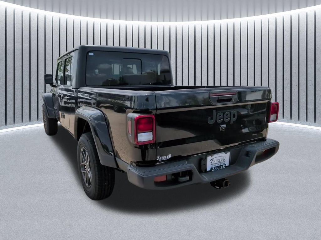New 2026 Jeep Gladiator Sport AWD/4WD image 14