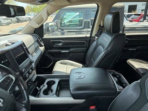 Certified 2020 RAM 1500 Laramie AWD/4WD image 9