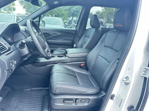 Used 2024 Honda Passport TrailSport image 13