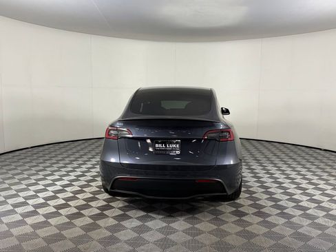 Used 2023 Tesla Model Y Performance AWD/4WD image 8