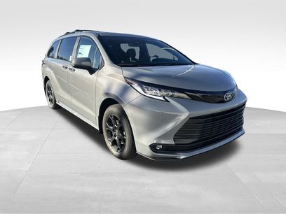 New 2025 Toyota Sienna XLE Woodland Edition
