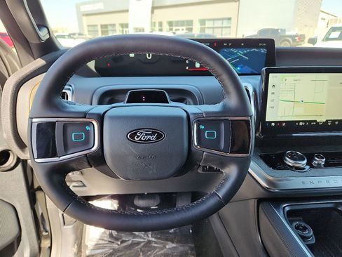 New 2026 Ford Expedition Tremor image 19