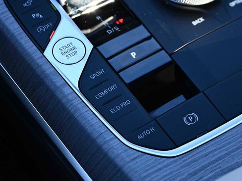 New 2026 BMW 330i 330i w/ Premium Package image 9