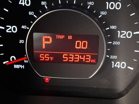 Used 2018 Kia Soul + FWD image 17
