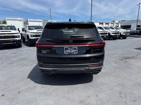 Used 2025 Buick Enclave Preferred FWD image 4