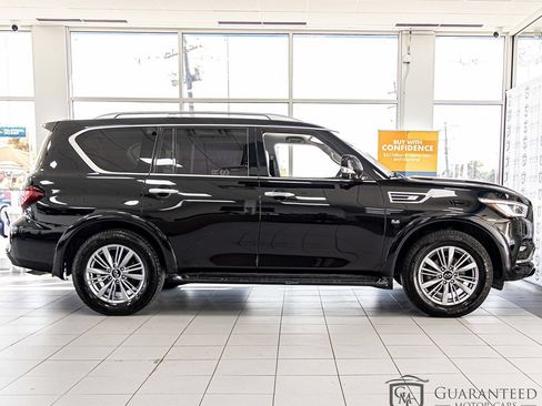 Used 2018 INFINITI QX80 2WD w/ Driver Assistance Package image 9