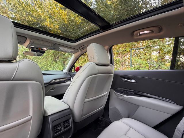 Used 2020 Cadillac XT4 Luxury FWD image 36