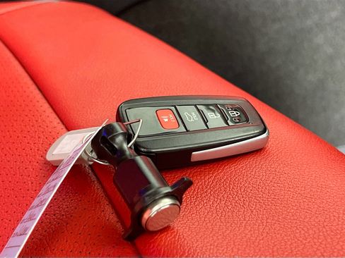 Used 2021 Toyota Camry LE w/ Convenience Package FWD image 36