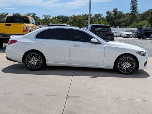 Used 2023 Mercedes-Benz C 300 Sedan image 4