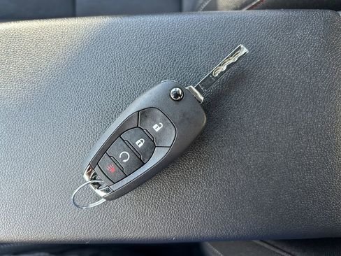 New 2026 Chevrolet Trax RS w/ Driver Confidence Package image 33