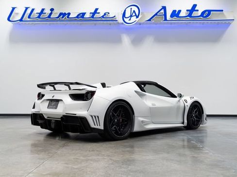 Used 2017 Ferrari 488 Spider RWD image 5