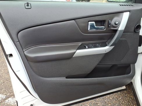 Used 2014 Ford Edge Limited w/ Vision Package FWD image 14