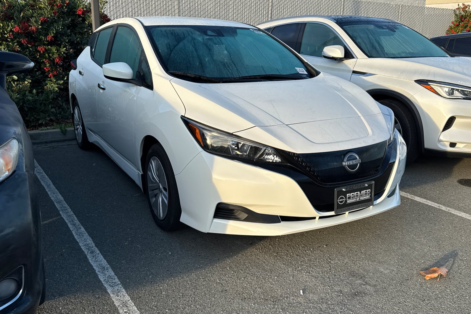 Certified 2025 Nissan Leaf S FWD image 2