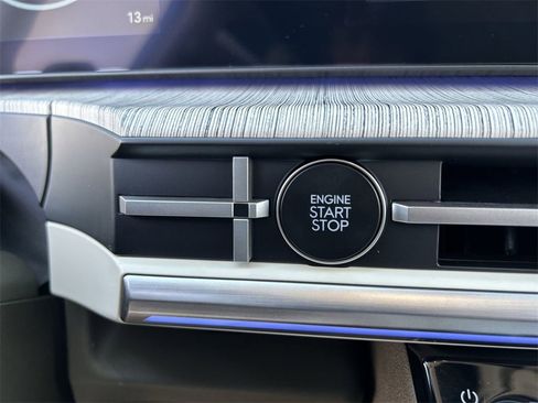 New 2025 Hyundai Santa Fe Calligraphy image 31