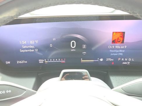 Used 2025 Buick Enclave Avenir w/ Super Cruise Package AWD/4WD image 35
