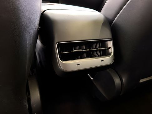 Used 2021 Tesla Model 3 RWD image 18