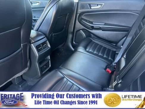 Used 2024 Ford Edge SEL AWD/4WD image 12