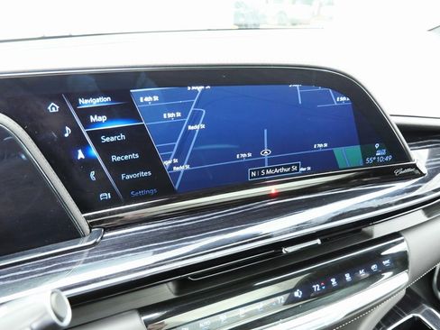 Used 2023 Cadillac Escalade ESV V image 33