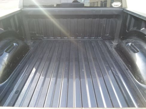 Used 2024 RAM 1500 Laramie image 8