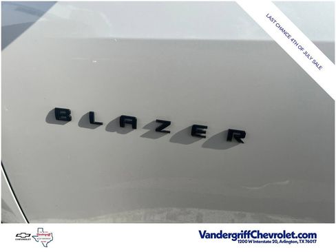 Used 2023 Chevrolet Blazer RS w/ Enhanced Convenience Package FWD image 16