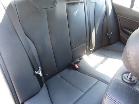 Used 2016 BMW 320i xDrive Sedan image 40