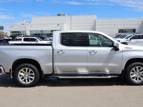 Certified 2021 Chevrolet Silverado 1500 LTZ AWD/4WD image 8