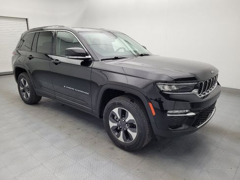 Used 2022 Jeep Grand Cherokee Limited 4xe w/ Luxury Tech Group II AWD/4WD image 11