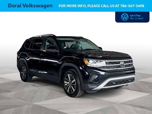 Certified 2023 Volkswagen Atlas SE FWD image 2