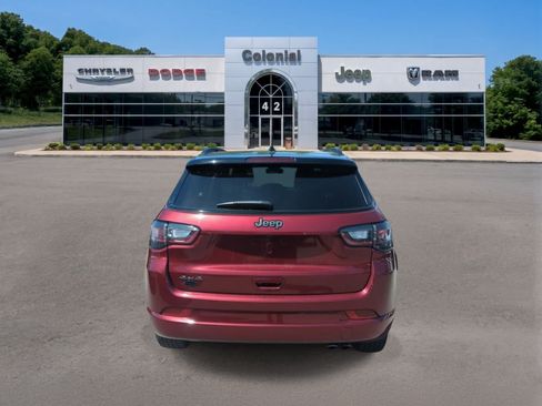 Used 2022 Jeep Compass High Altitude AWD/4WD image 5