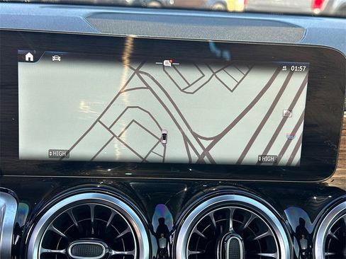 Certified 2024 Mercedes-Benz EQB 300 4MATIC image 31