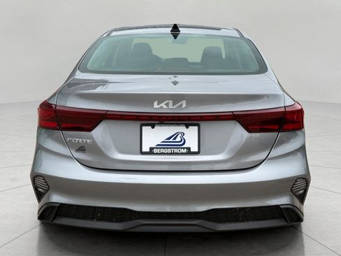 Used 2023 Kia Forte LXS FWD image 10