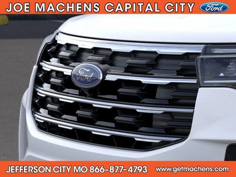 New 2026 Ford Explorer Active image 18