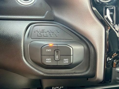 Used 2026 RAM 2500 Big Horn AWD/4WD image 45