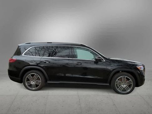 New 2025 Mercedes-Benz GLS 450 4MATIC image 9