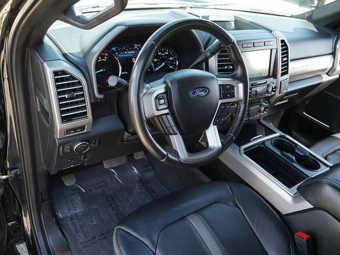 Used 2020 Ford F250 Platinum w/ FX4 Off-Road Package image 12