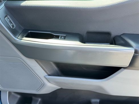 Used 2023 Ford F150 XLT image 25