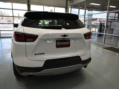 Used 2023 Chevrolet Blazer LT w/ Driver Confidence Package image 6