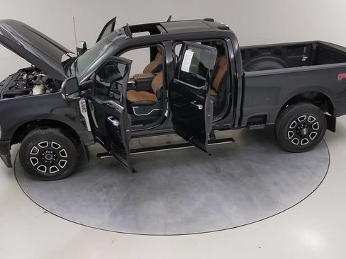 Certified 2024 Ford F250 Platinum AWD/4WD image 57