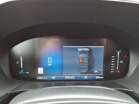 Certified 2024 Ford Escape ST-Line w/ Tech Pack #1 image 19