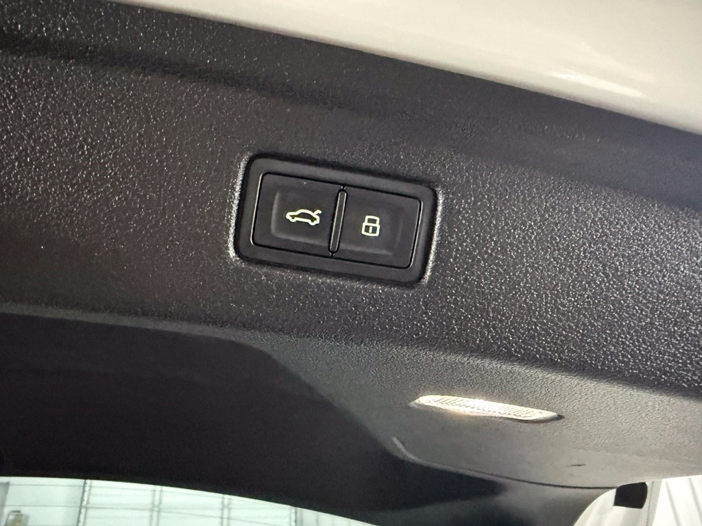 Used 2023 Audi A5 2.0T Premium Plus AWD/4WD image 45