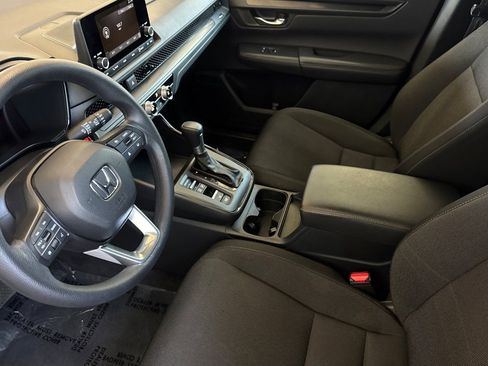 Used 2024 Honda CR-V LX image 10