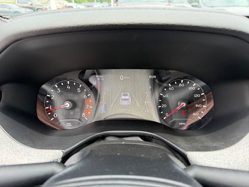 Used 2024 Jeep Compass Latitude AWD/4WD image 17